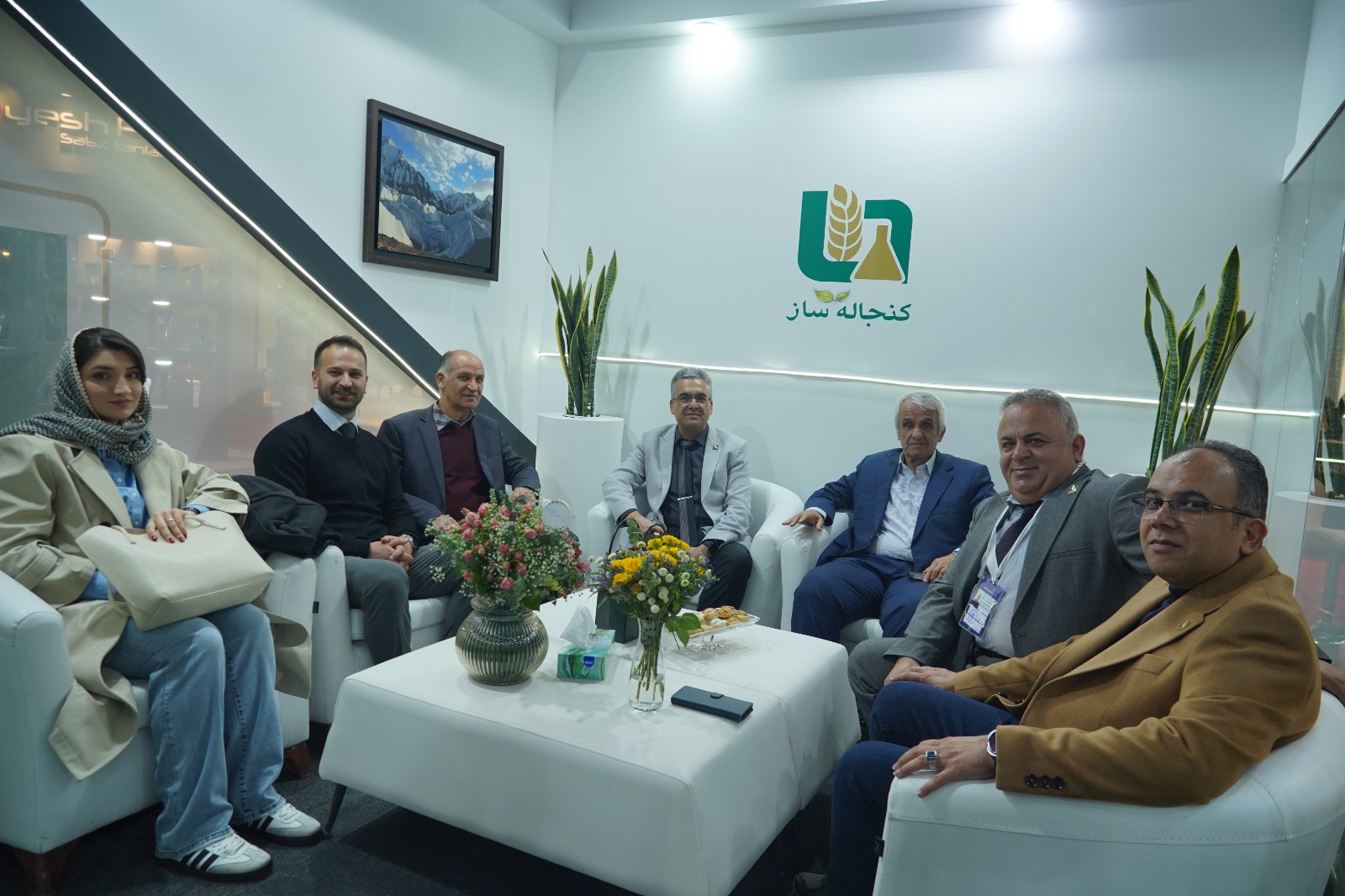 تصویر 2 از 12