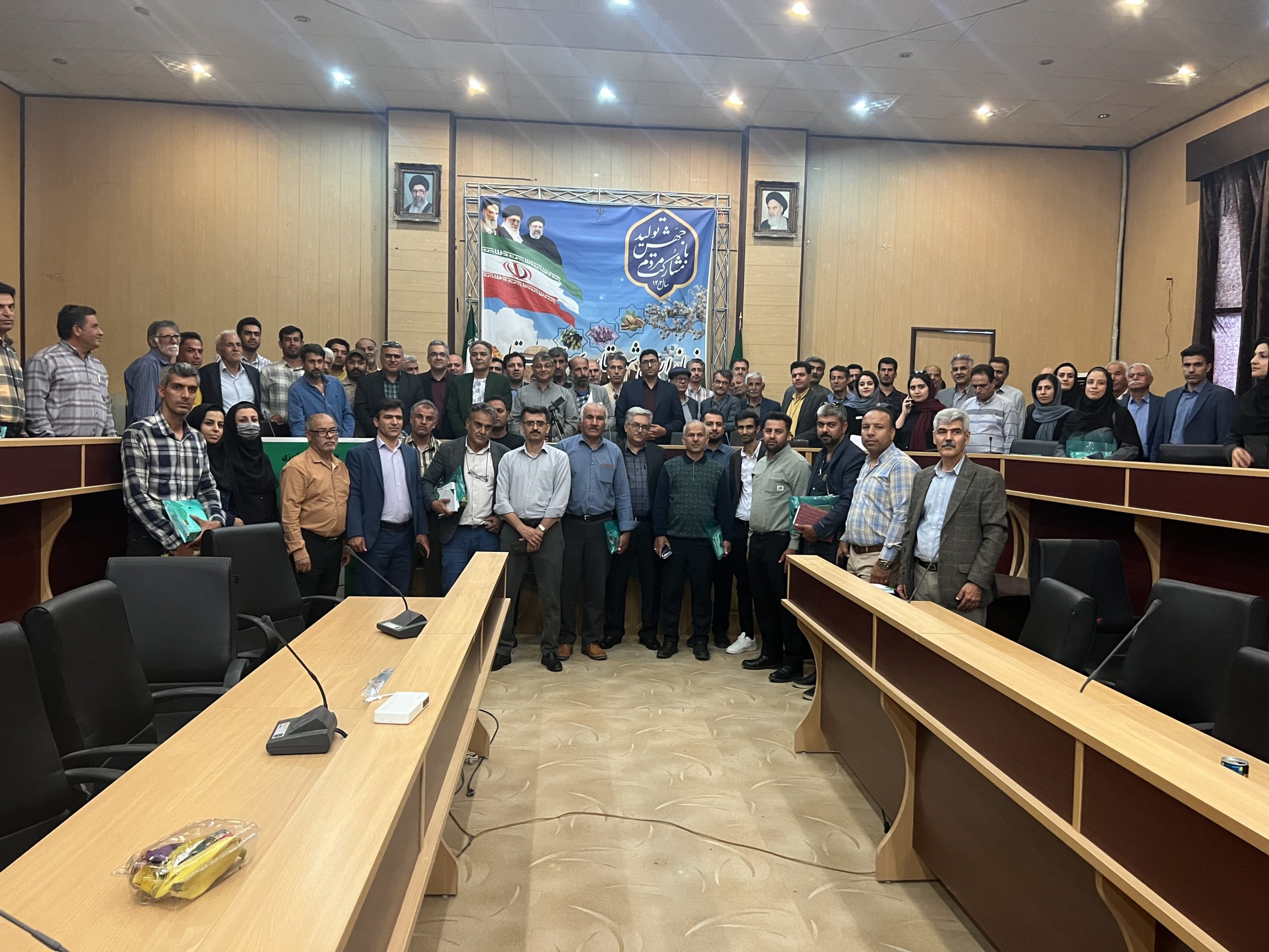 تصویر 12 از 18